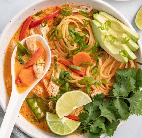 Chicken Noodles Gravy